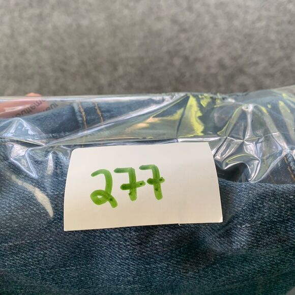 Carhartt Mens Relaxed Fit Blue Jeans Straight Med Wash Size 36 x 30 - Picture 13 of 13